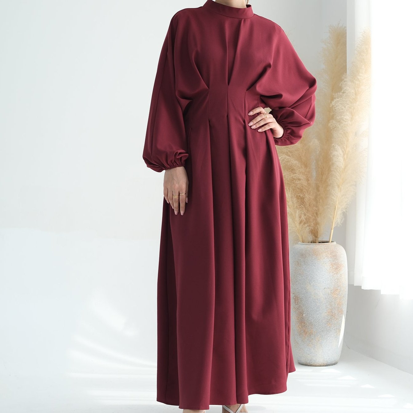Nura Dark Red