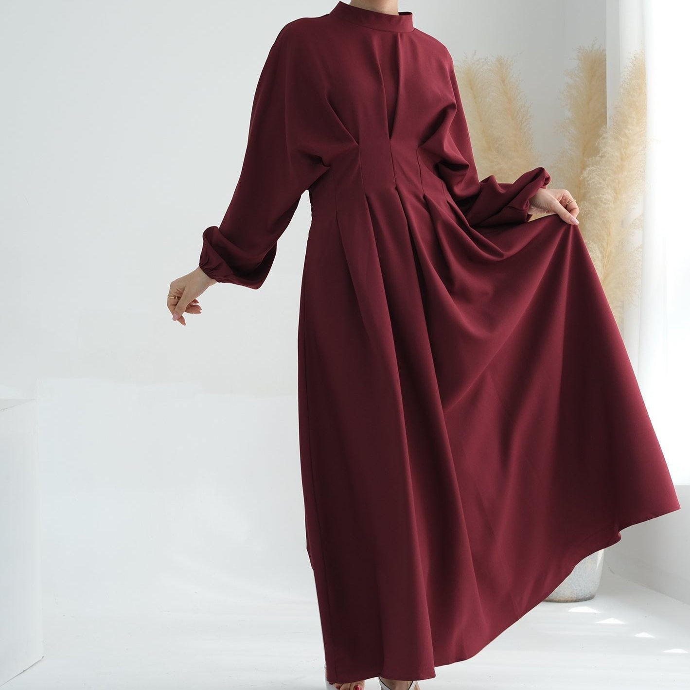 Nura Dark Red